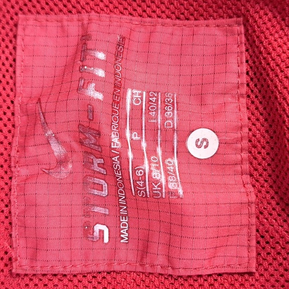 Arkansas Razorbacks Nike Storm Fit stitched logo lightweight Women's Sm jacket - Picture 7 of 8